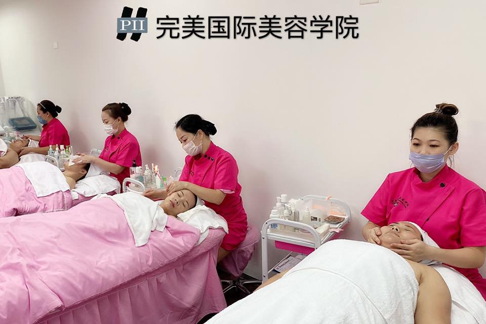 Singapore Beautician Training