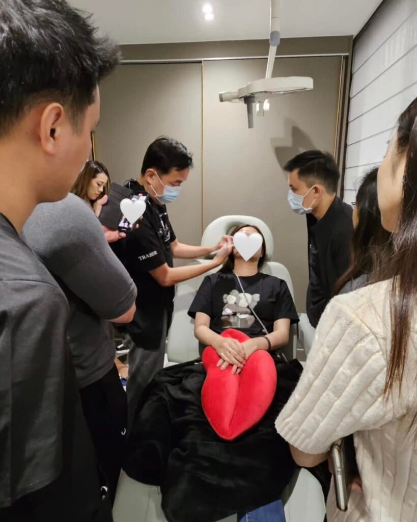 Why Everyone in Singapore Is Talking About These 5 Suture Double Eyelid Surgery Experts