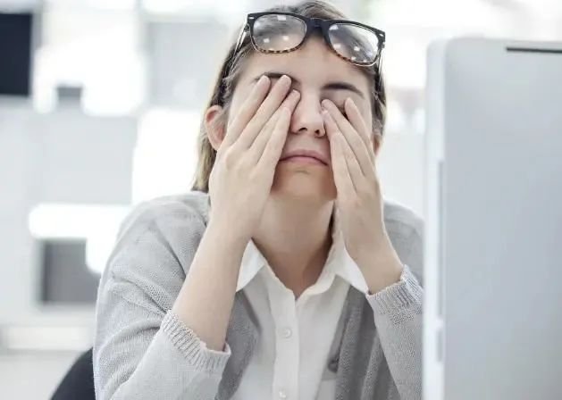 “Dry, Tired, and Sore Eyes? Discover the 7 Secrets They Don’t Want You to Know!”
