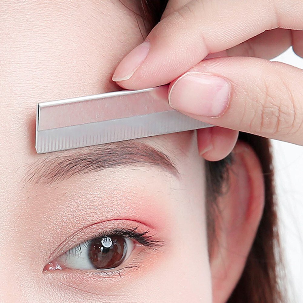 How to Shape Eyebrows to Look Good? Expert-Approved Eyebrow Tutorial to Transform Your Look!