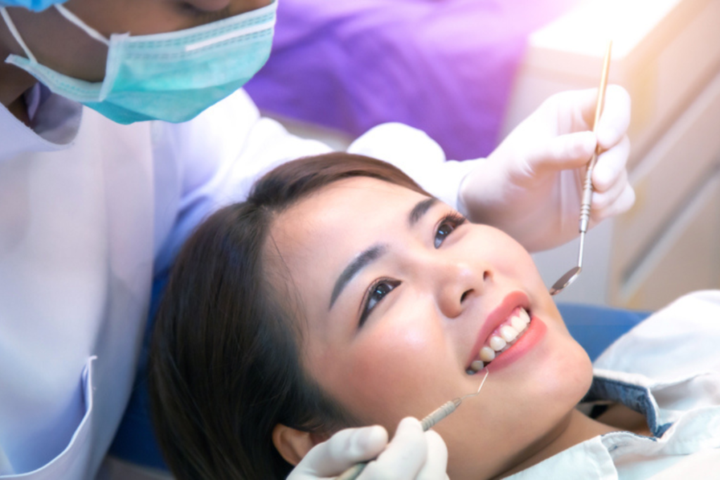 UDS or Ashford? Navigating Singapore’s Dental Landscape in 2026